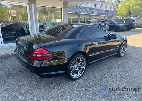 2009 Mercedes-Benz Sl 550 from USA, damaged, VIN WDBSK71F69F148290